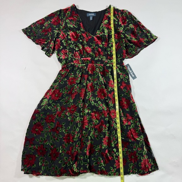 New ModCloth Flutterly Fabulous A Line Dress Happy Holly Days - Picture 6 of 7